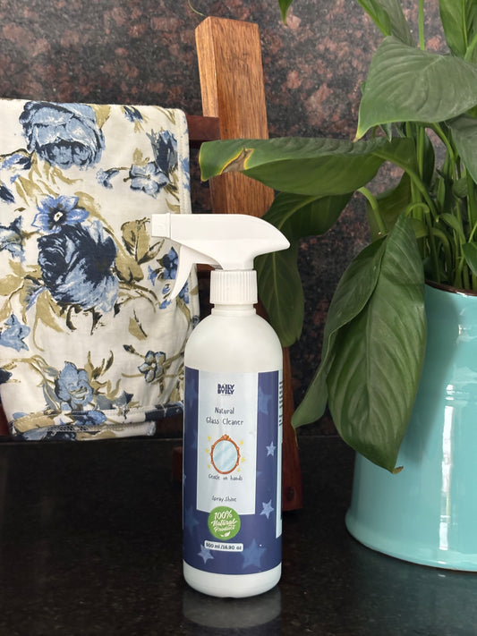 Natural glass cleaner